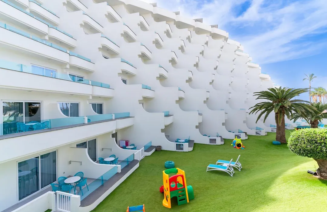 Hovima La Pinta Beachfront Family Hotel-1